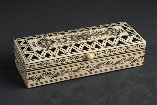 Hand-Painted Bone Box, Floral & Zigzag Design, Rectangular Keepsake Box (25 x 9 x 5.5 cm)