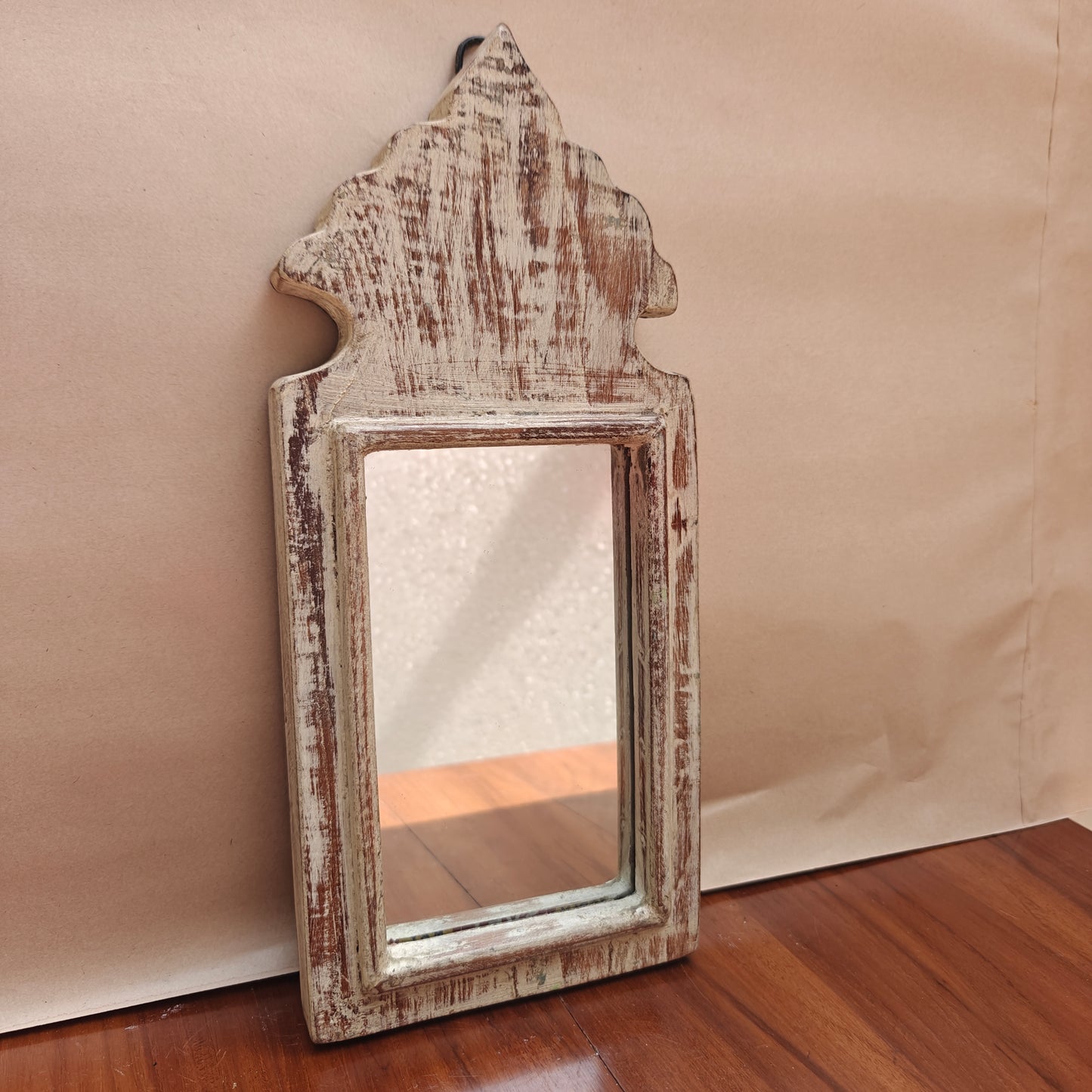 Vintage Crown-Top Mirror Frame 33.5 x 15 x 2.5 cm Distressed White