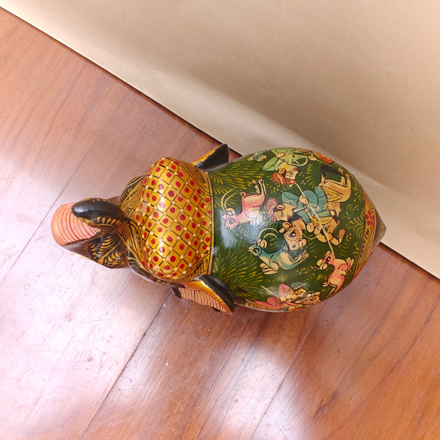 Handpainted Storytelling Elephant Figurine – 16.5 cm