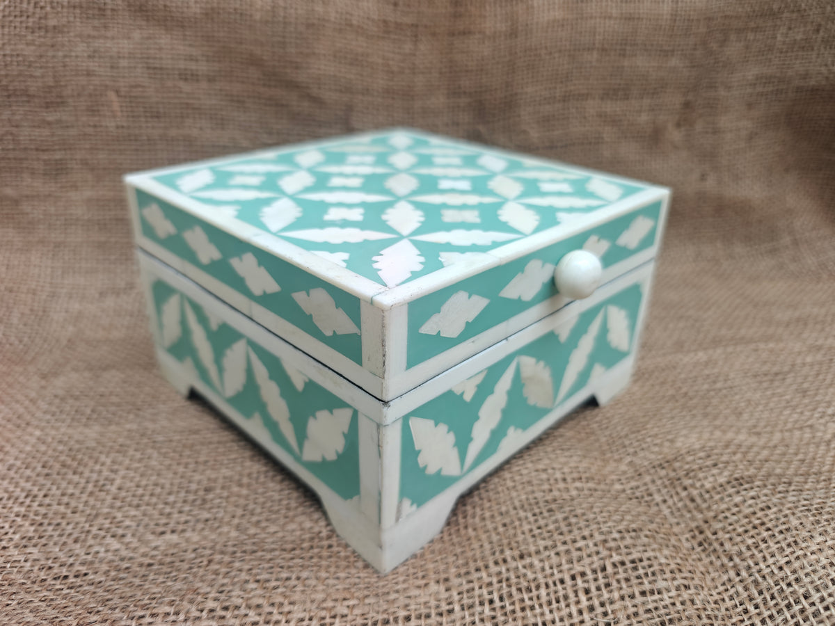 Bone Inlay Decorative Box – Turquoise Geometric Mosaic, 15x15x7.5 cm