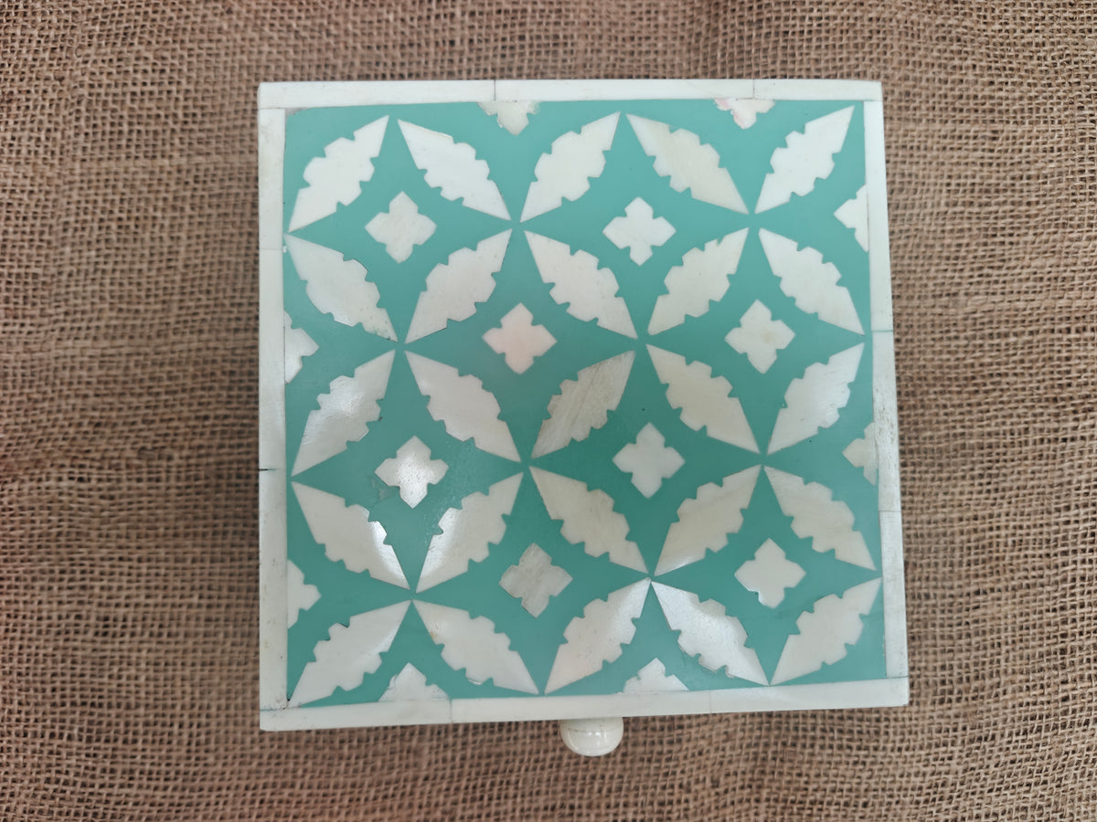 Bone Inlay Decorative Box – Turquoise Geometric Mosaic, 15x15x7.5 cm