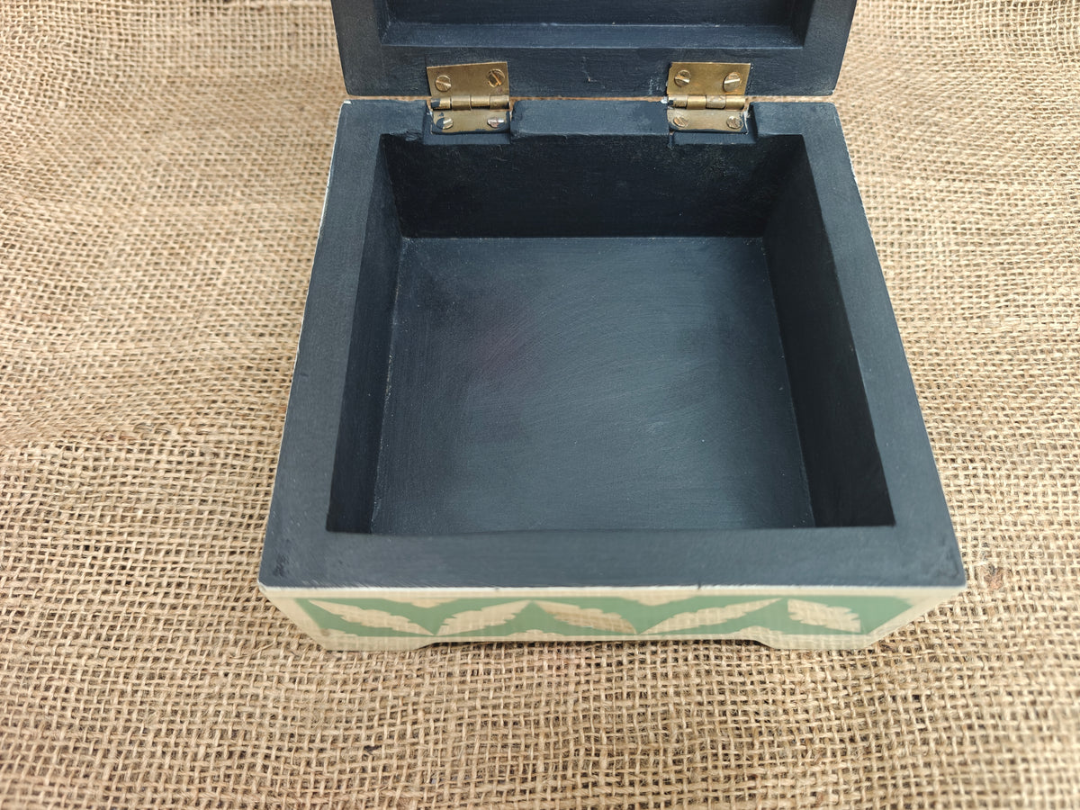 Bone Inlay Decorative Box – Turquoise Geometric Mosaic, 15x15x7.5 cm