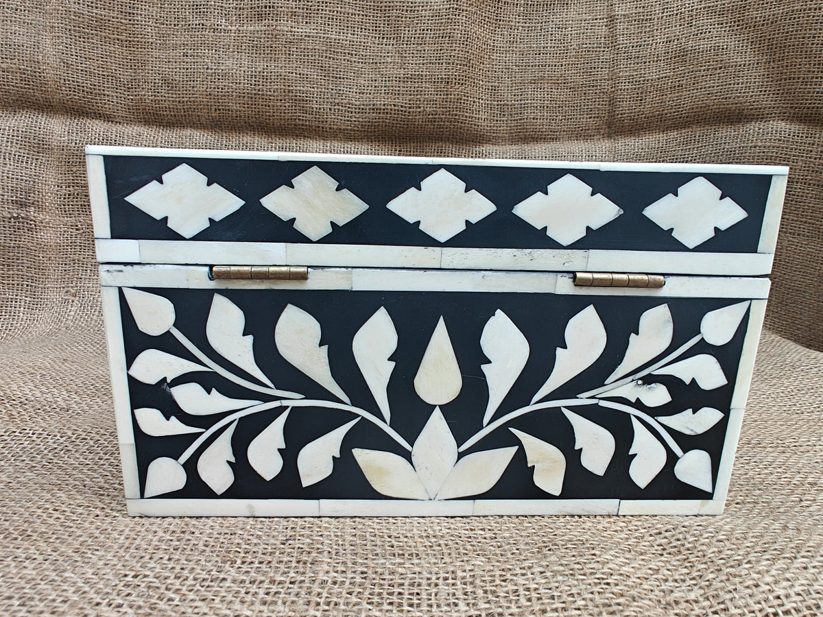 Bone Inlay Decorative Box – Black & White Floral Vine Pattern, 22.5x22.5x12.5 cm