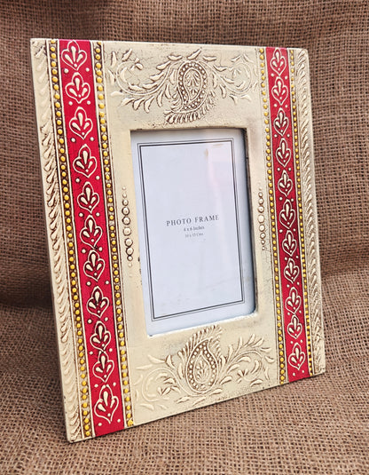 Handcrafted Indian Folk Art Photo Frame | Red & White Multicolour | 4x6 inch