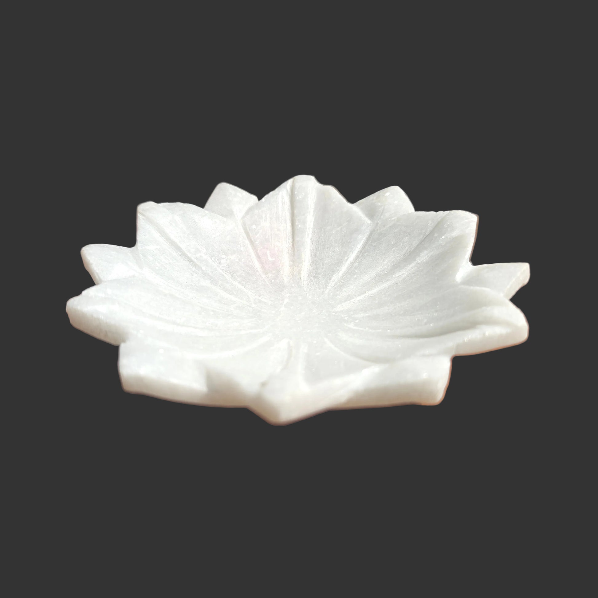 White marble lotus plate top view pointed petal design Rajasthan