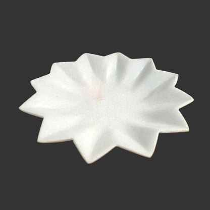 White marble star plate hand-carved pointed petal design decorative puja and serving plate 9x9x1.5 inch